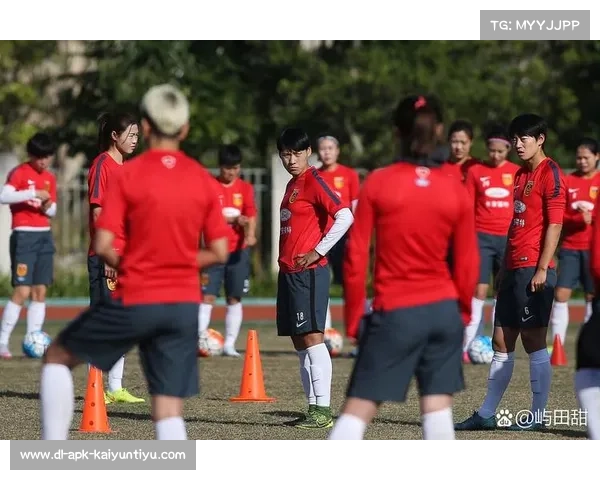 英超球星中国行与青训教练驻校指导助力传统体育进校园发展